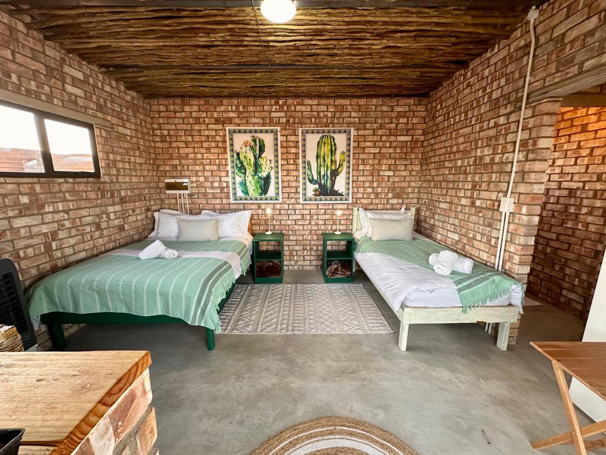 Daureb Isib Campsite And B&B Uis Zewnętrze zdjęcie